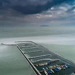 In - Balaton 18075 Balatonbereny