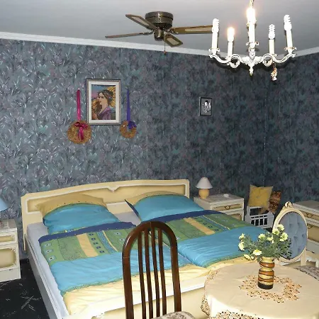 In - Balaton 18075 *