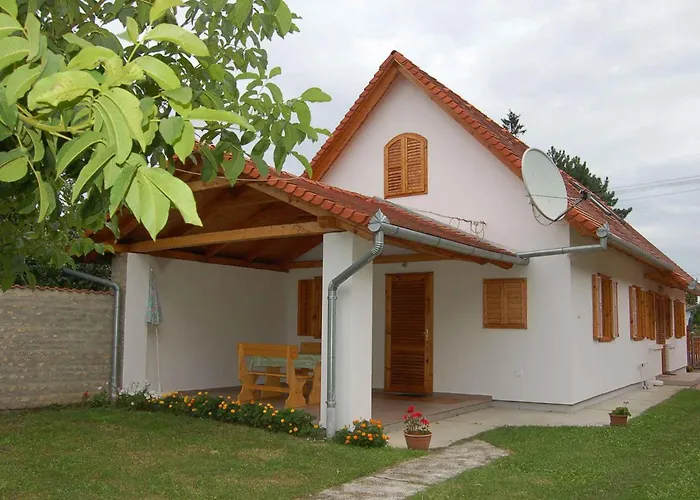 In - Balaton 18075 *