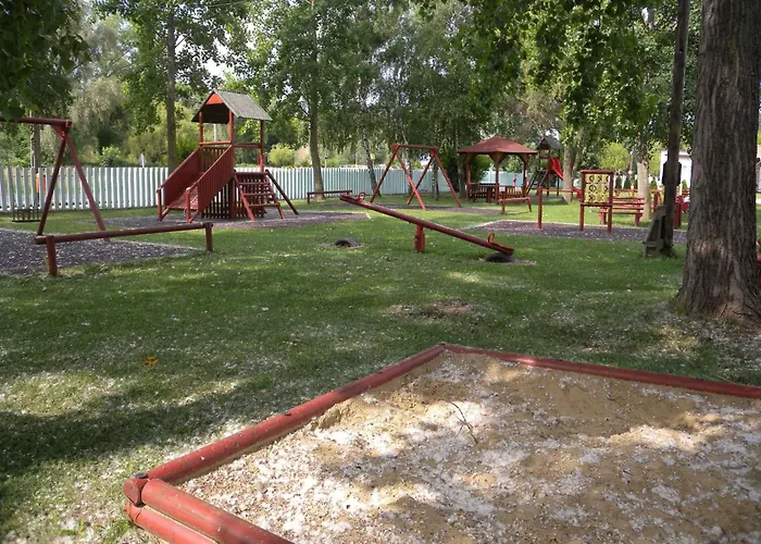 בית נופש In - Balaton 18075