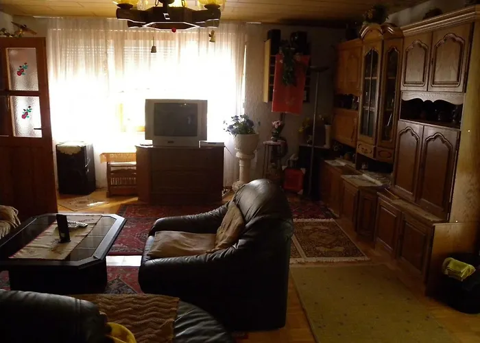 In - Balaton 18075 Balatonberény